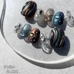 ネイルチップ 韓国 Y2k キラキラ うるうる ちゅるん シンプル 個性的