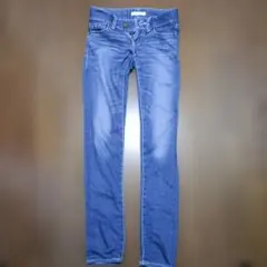 マウジーデニムジーンズ