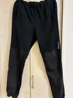 Reebok ブラック ジョガーパンツ