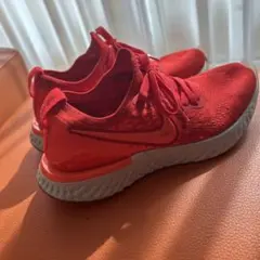 大セール！Nike ランニングシューズ レッド