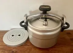 Item thumbnail for item 71b68a20-ca3e-4622-b23d-b3e26a147bb3