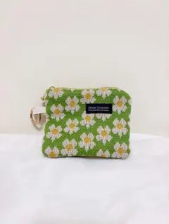 Item thumbnail for item dcae4202-58c9-49c0-aee0-401aa9418ebc