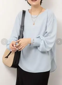 NOLLEY'S sophi SYジョーゼットTブラウス　 新品　サックス　38のサムネイル