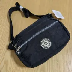 MERRIMENT ブラック ショルダーバッグ