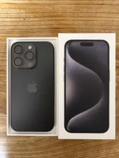 iPhone 15 Pro 256GB バッテリー87%