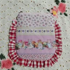 フリルのフラットポーチ　ハンドメイド　ジョリーフルール