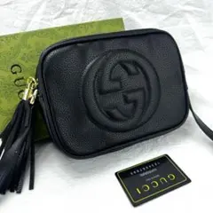Gucci ブラックレザーショルダーバッグ
