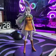 バニーキャラクター フィギュア