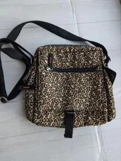 Item thumbnail for item d5ecc233-16b3-4db0-9b17-84b37e74e00b