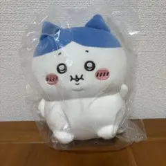 ちいかわ ぼっちゃり手乗りぬいぐるみ（ハチワレ）