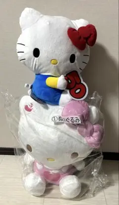 サンリオ　50th 限定　ハローキティ　 BIGぬいぐるみ 新品