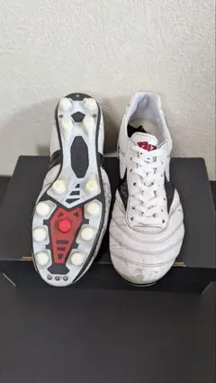 ①Mizuno Morelia ミズノ モレリア サッカースパイク シューズ