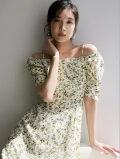 FRAY I.D ワンピース フルーツプリント2wayオフショルワンピース