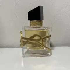 イヴ・サンローラン　香水