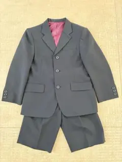 ダークグレー スーツ上下セット　サイズ130㎝※おまけにサスペンダー付き