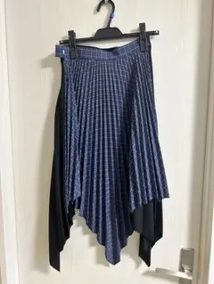 Acne Studios プリーツスカート チェック柄のサムネイル