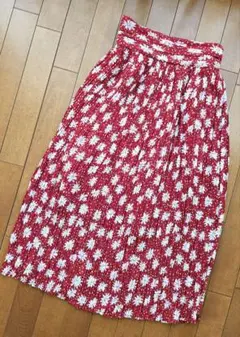 【新品】FREE'SMART花柄プリーツスカート　赤　フリーサイズ