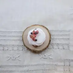 ミニチュアスイーツ　さくらんぼのネイキッドケーキ　オープンタイプ