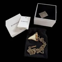 超激レア Givenchy シャークロックブレスレット archive - メルカリ