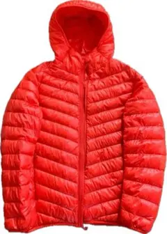 【美品希少】ユニクロ　オレンジ　Ｍサイズ　ウルトラライトダウン