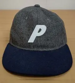 PALACE ブラックキャップ Pの刺繍 - メルカリ