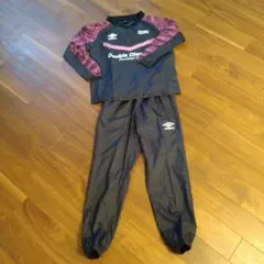 UMBRO サッカー ピステ上下セット ブラック ピンク　キッズ140