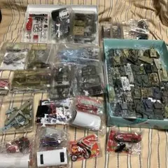 中国弾道ミサイル.発車台1/43ミニチュアコレクション - メルカリ