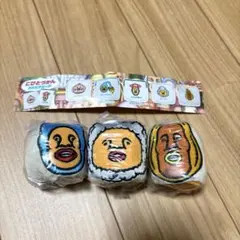 こびとづかん　スクエアポーチ　オオヒレカワコビト　カクレケダマ　タカラコガネ