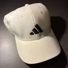 8*様 adidas ランニングキャップ ホワイト