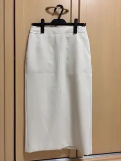 ROSSO タイトスカート ホワイトのサムネイル