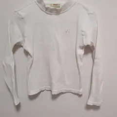 140 ファミリア　白　ハイネック