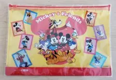 【新品】ディズニーキャラクター　ケース