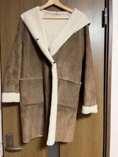 フェイクムートンボアコート