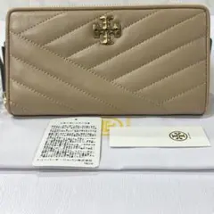 新品同様‼️ 現行　トリーバーチ　長財布　キラ　シェブロン　ラウンドファスナー