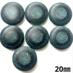 マットな緑のボタン 20㎜ 7個 No.1228