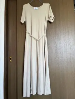 AZUL BY MOUSSY ベージュ 半袖ロングワンピース Sサイズ