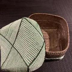 ビーズソカシ　小物入れ 蓋つき ビーズ製 バスケット アジアン雑貨 Mサイズのサムネイル