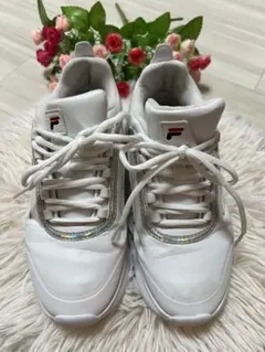FILA スニーカー ホワイト ホログラム