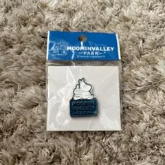 ムーミン　リトルミイ　ムーミンバレパークピンバッジ　ノベルティ