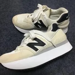 New balanceニューバランス厚底スニーカーWL574+22.5 상태좋음 レベル