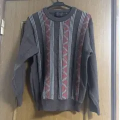 ブラウン幾何学模様ニットセーター