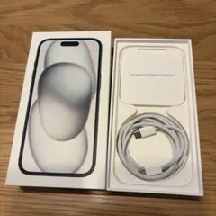 iPhone 15 空箱とType-C ケーブル