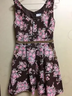 ロディスポット ワンピース 花柄 膝丈