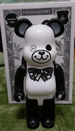 FRAGMENT - 新品未使用 置き型 BE@RBRICK ２体セット FRAGMENT - 新品未使用 置き型 BE@RBRICK 2体セット 1/28発売