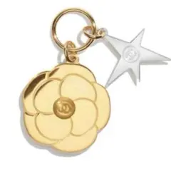 シャネル　ホリデー　チャーム　2025 最新　ノベルティ