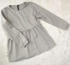 ペプラムトップス　Mサイズ