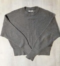 グレー 編み目模様 長袖セーター