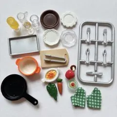 シルバニアファミリー キッチン用品 調理器具 食べ物 小物 食器 まとめ売り