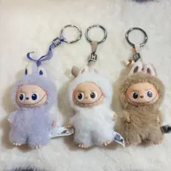 ラブブ　E H B PINFORLOVE LABUBU イニシャル