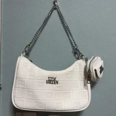 STEVE MADDEN ホワイトショルダーバッグのサムネイル